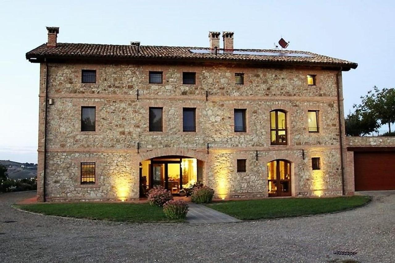 Agriturismo Podere Prasiano Villa Marano sul Panaro Dış mekan fotoğraf